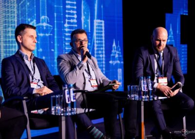 19 edycja Smart City Forum: nowe perspektywy dla miast. To wyjątkowe wydarzenie od lat skupia osoby i instytucje zaangażowane w rozwój technologii miejskich.